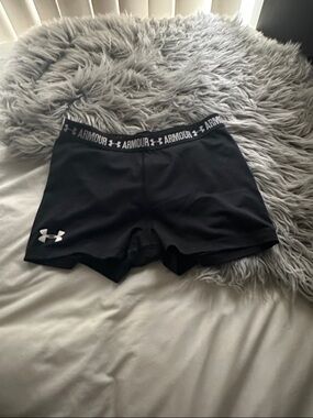 UNDER ARMOUR Women's Black Performance Spandex Shorts